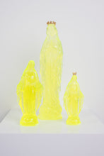 Load image into Gallery viewer, 4" Crowned Mary Statue (Petite)