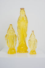 Load image into Gallery viewer, 4" Crowned Mary Statue (Petite)