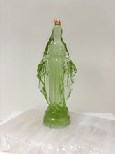 Load image into Gallery viewer, 6" Crowned Mary Statue (Medium)