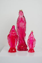 Load image into Gallery viewer, 6" Crowned Mary Statue (Medium)
