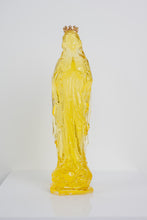 Load image into Gallery viewer, 9&quot; Crowned Mary Statue
