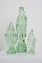 Load image into Gallery viewer, 4&quot; Crowned Mary Statue (Petite)
