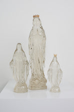 Load image into Gallery viewer, 4&quot; Crowned Mary Statue (Petite)
