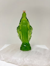 Load image into Gallery viewer, 6&quot; Crowned Mary Statue (Medium)
