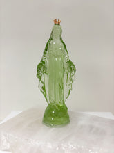 Load image into Gallery viewer, 6&quot; Crowned Mary Statue (Medium)
