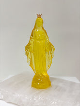 Load image into Gallery viewer, 6&quot; Crowned Mary Statue (Medium)
